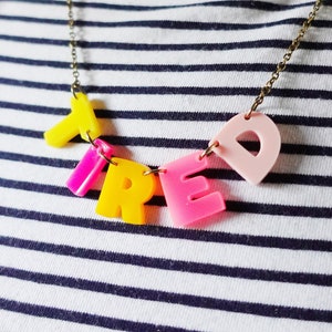 Collar cansado