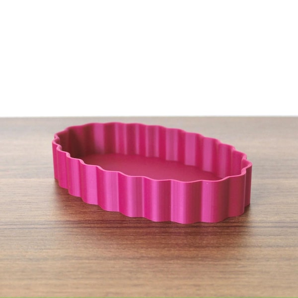 Nowoczesna taca z falistymi krawędziami – drukowana w 3D uniwersalna miska do domu i biura