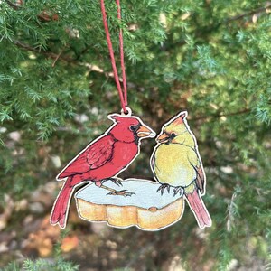 Cardinal Tastykake - 3.5" illustrated wooden tree ornament