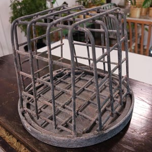 Vintage Flower Frog, Vintage Cage Flower Frog, Vintage Metal Flower Frog, Vintage Flower Arranging, Vintage Flower Display, Vintage Garden