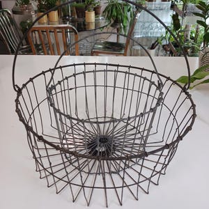 Pair of Vintage Wire Baskets, Vintage Wire Baskets, Vintage Egg Baskets, Vintage Farm Basket, Vintage Metal Basket, Vintage Basket