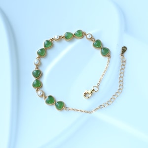 Natural green jadeite with pearls bracelet 925 silver/Elegant heart jade bracelet/Handmade fine jade jewelry/Dainty pearl with jade jewelry