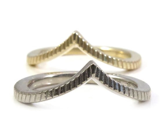 Engraved Chevron Pointed Gold Wedding Band - Rose, Yellow or Palladium White Gold