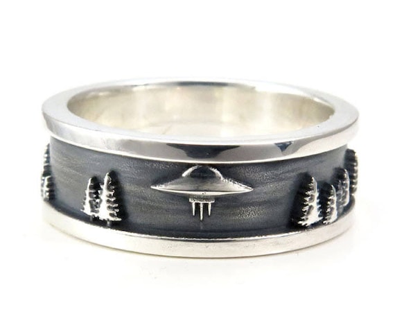 Mens Forest Abduction UFO Ring - Sterling Silver - Sci-Fi Wedding Band