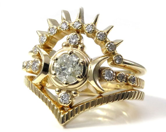 Galaxy Diamond Compass Moon Ring Set with Diamond Sunray Band and Chevron