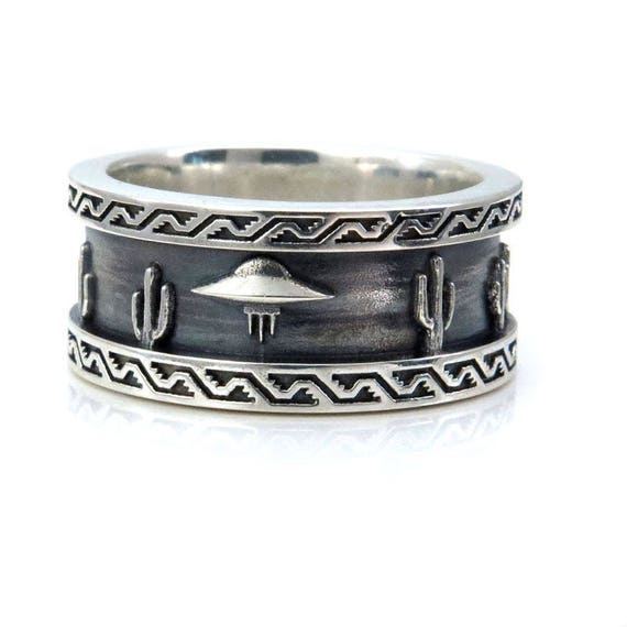 Mens Roswell UFO Ring - Sterling Silver - Southwest Scene with Cactus