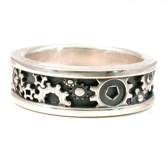 Mens Steampunk Gear Ring - Sterling Silver Wedding Band
