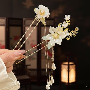 Camellia Hairpin - Etsy display picture 3