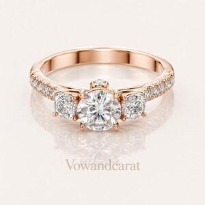 Bespoke vvs/vs Clarity Diamond Lab Diamond Three Stone Ring 1.00 CTW, 10K Gold Engagement Ring, Pave Band Anniversary Gift