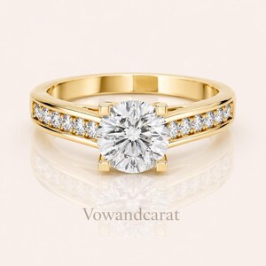 Bespoke vvs/vs Clarity Diamond Round Lab Diamond Solitaire Ring, 1.18 CTW 10K Gold Pavé Band Engagement Ring Anniversary Gift