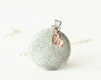 Collier médaillon en or rose, or ou argent - médaillon avec photo-médaillon médaillon-superposition de médaillons-médaillon floral-médaillon argent antique-or rose