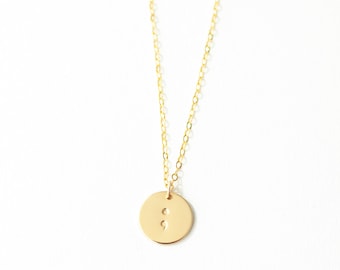 Puntkomma ketting - 13 mm (1/2 inch schijf) geestelijke gezondheid bewustzijn ketting - geestelijke gezondheid bewustzijn sieraden - gouden munt ketting