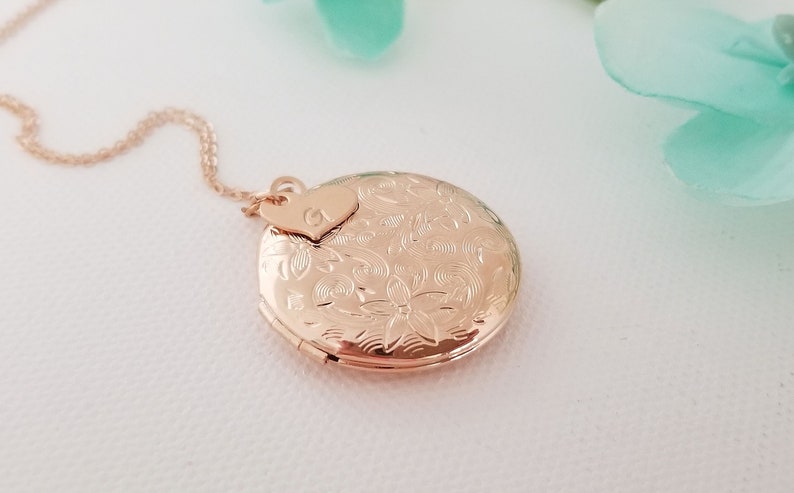 Bridesmaid Locket Necklace Rose Gold Locket Best Friend Gift Rose Gold Wedding Rose Gold or Silver Locket Rose Gold Necklace