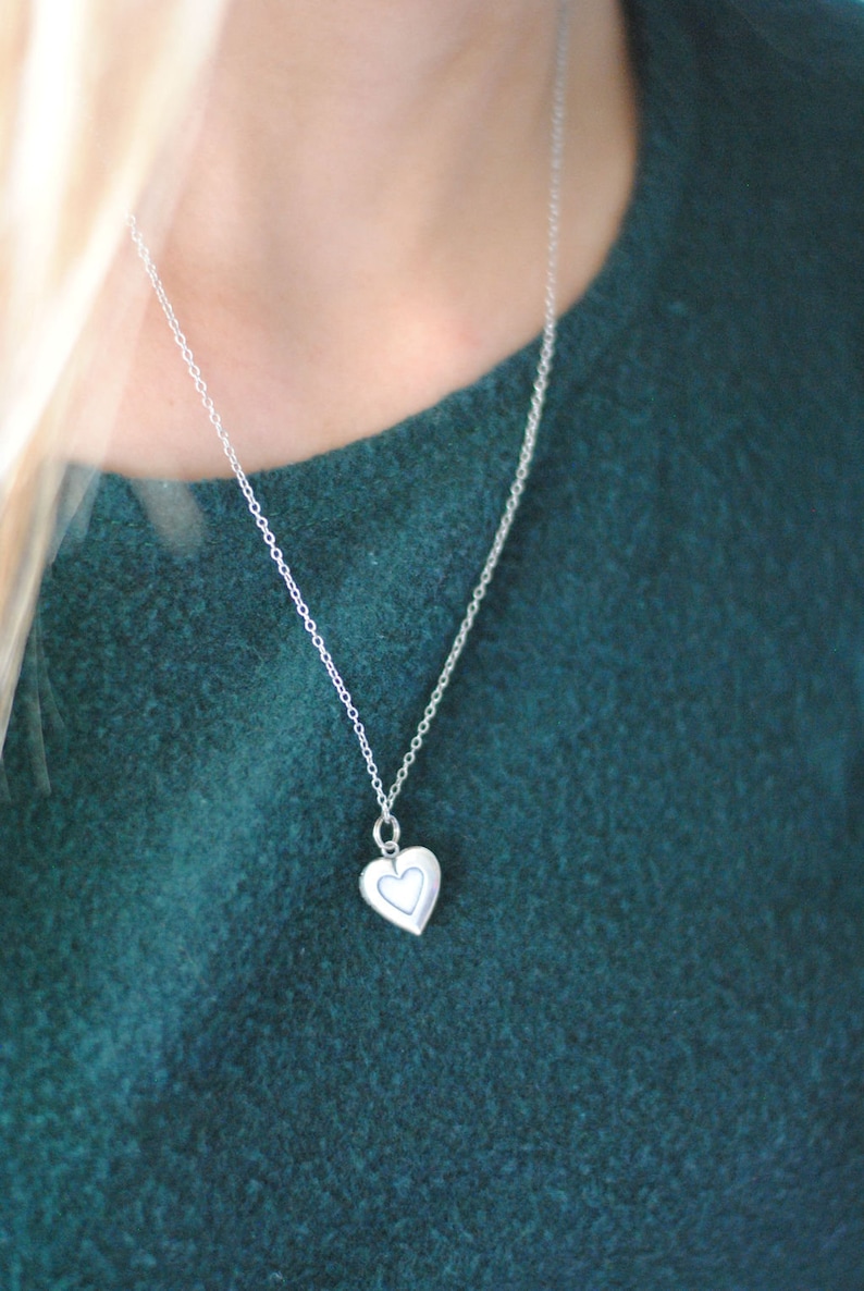 Dainty Sterling Silver Heart Locket Silver Heart Necklace Antique Silver Locket VINTAGE locket Personalized Bridesmaid Locket image 2