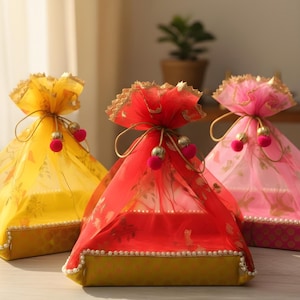 Scatola di dolciumi indiana fatta a mano, cestino floreale per bomboniere