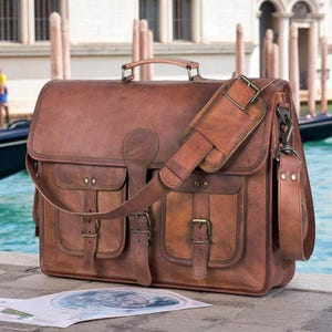 Personalized Leather Messenger Bag: Vintage Brown Crossbody Laptop Briefcase