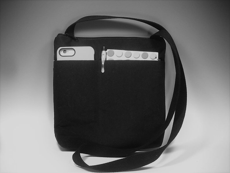 Black and White Floral and Plaid Pearl Crossbody Purse