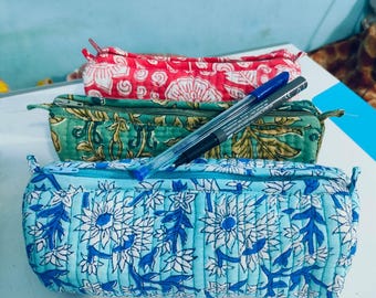 Handmade Quilted Cotton Zipper pouch, Pencil Case, Multicolor Makeup Bag, Great Gift for Students, Teachers, or Art Enthusiasts