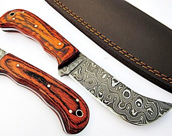 Cuchillo de espiga completa con patrón de Damasco y empuñadura de madera pulida / Herramienta artesanal para exteriores