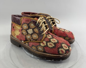 Prestige Womens Kilim Tapestry Boots Woven Floral Lace Up Lug Sole Red Brown 5-6