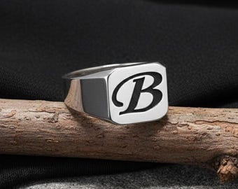 Sterlingzilveren zegelring met initiaal – Gepersonaliseerde briefsieraden, gepersonaliseerde cadeaus