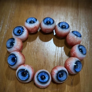 Handmade Blue Eyeball Bracelet | Horror Gothic Resin Jewelry | Creepy Realistic Beads | Unique Dark Gift for Fans