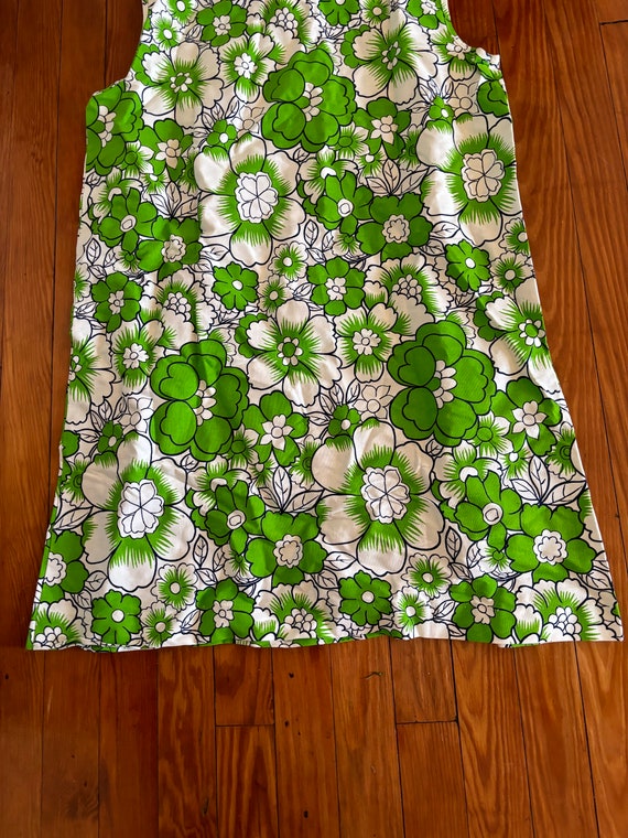 1960s Sears 100% Cotton Dress Green Floral Sleeve… - image 8