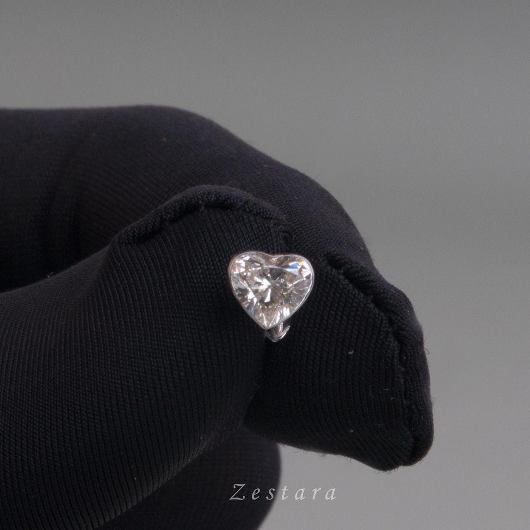 Single Solid Gold Invisible Heart Diamond Stud – Dainty Cartilage ...