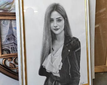 Custom Pencil Portrait from Photo | Hand-Drawn Graphite Portrait Gift