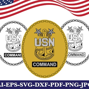 Può includere: Tre emblemi ovali con un design ad ancora USN, due stelle e un bordo a catena. L'emblema centrale è dorato con il testo nero COMMAND, mentre i due emblemi laterali sono bianchi con contorni e testo in nero.