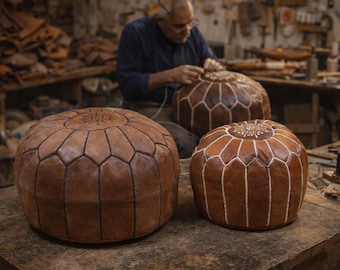 Puf otomano de cuero marroquí / Cojín de suelo marrón hecho a mano / Decoración del hogar bohemia / Puf sin relleno