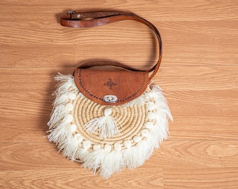 Handmade Boho Raffia & Natural Leather Round Bag – Tassel Crossbody Purse with Adjustable Strap