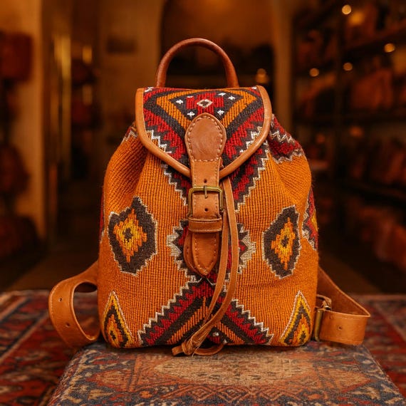 Handmade Leather & Kilim Backpack, Moroccan Artisan Boho Bag  display picture 1