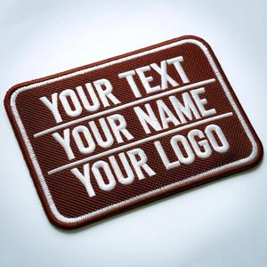 Parches bordados personalizados: tu logotipo, texto o nombre. Ideales para ropa, mochilas y chaquetas.