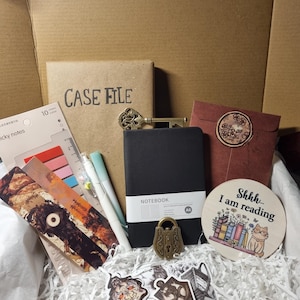 Thriller Book Box, Murder Mystery Detective, Investigation, Blind Date Book-Pre Order