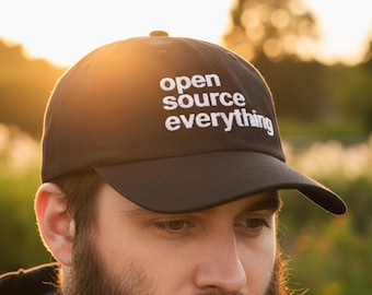Czapka z haftem Open Source | Minimalistyczna czapka baseballowa Techwear