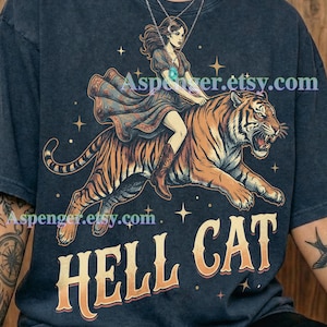 Hell Cat Tiger Rider Comfort Colors® Tshirt, Cowgirl Vintage Bootleg T-Shirt, Retro Bengal Tiger Pullover, Wildkatze Tanktop, Western Art