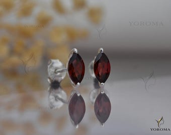 Pendientes de botón de granate marquesa de 4 x 8 mm, granate natural, pendientes de plata, pendientes delicados, regalos de compromiso, regalo de piedra natal, regalo de cumpleaños para ella.