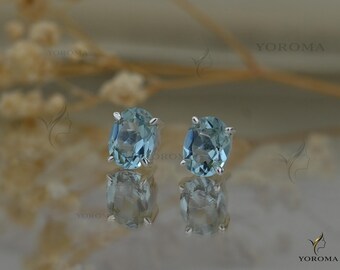 Aquamarin Ohrstecker, Minimalistische Ohrringe 6 x 8 mm Sterling Silber Oval Schnitt Ohrringe Zierliche Oval Geburtsstein Ohrringe Geschenk für Mama, Geschenk Sie