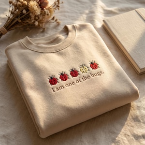 Sweatshirt geborduurd lieveheersbeestje, Y2K Cottagecore Nature Lover Gift