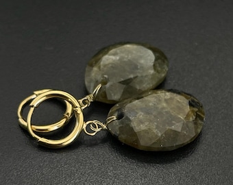 Boucles d’oreilles quartz fumé naturel, quartz gris facetté, boucles pierre naturelle minimalistes, bijoux boho, acier chirurgical