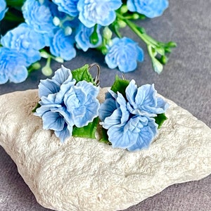 Hydrangea earrings, Realistic flower earrings, Blue hydrangea, Floral earrings, Hydrangea jewelry, Floral earrings, Minimalist jewelry