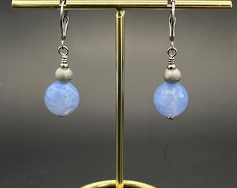 Boucles d'oreilles en pierre d'agate naturelle, boucles d'oreilles en pierres précieuses, bijoux bohèmes, boucles d'oreilles en agate, boucles d'oreilles en pierres précieuses, boucles d'oreilles en agate bleue à facettes
