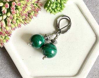 Green malachite stone earrings, natural malachite round earrings, Green dangles earrings, Dark Green Earrings, stone jewelry