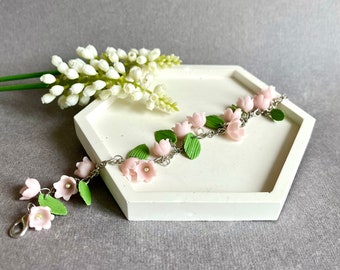 Pink Wedding jewelry, Lily flower bracelet, Dainty bracelet, Lily of the valley Spring Jewelry, Floral bracele, Minimalist jewelry