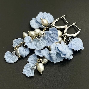 Hydrangea polymer earrings, flower earrings, Blue hydrangea, Floral earrings, Hydrangea jewelry, Floral earrings, Minimalist jewelry