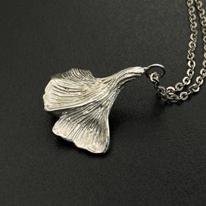 Silver Ginkgo Leaf Necklace – 925 Sterling Botanical Pendant – Ginkgo Biloba Jewelry – Nature Gift – Bridesmaid or Boho Jewelry