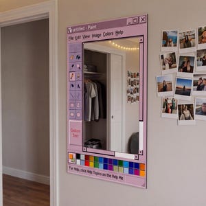 Benutzerdefinierter Text Pink MS Paint Fensterspiegel, Retro-Computer-Oberfläche Wanddekor, Y2K Nostalgie Desktop Art, handgemachtes Pixel Geschenk für Designer