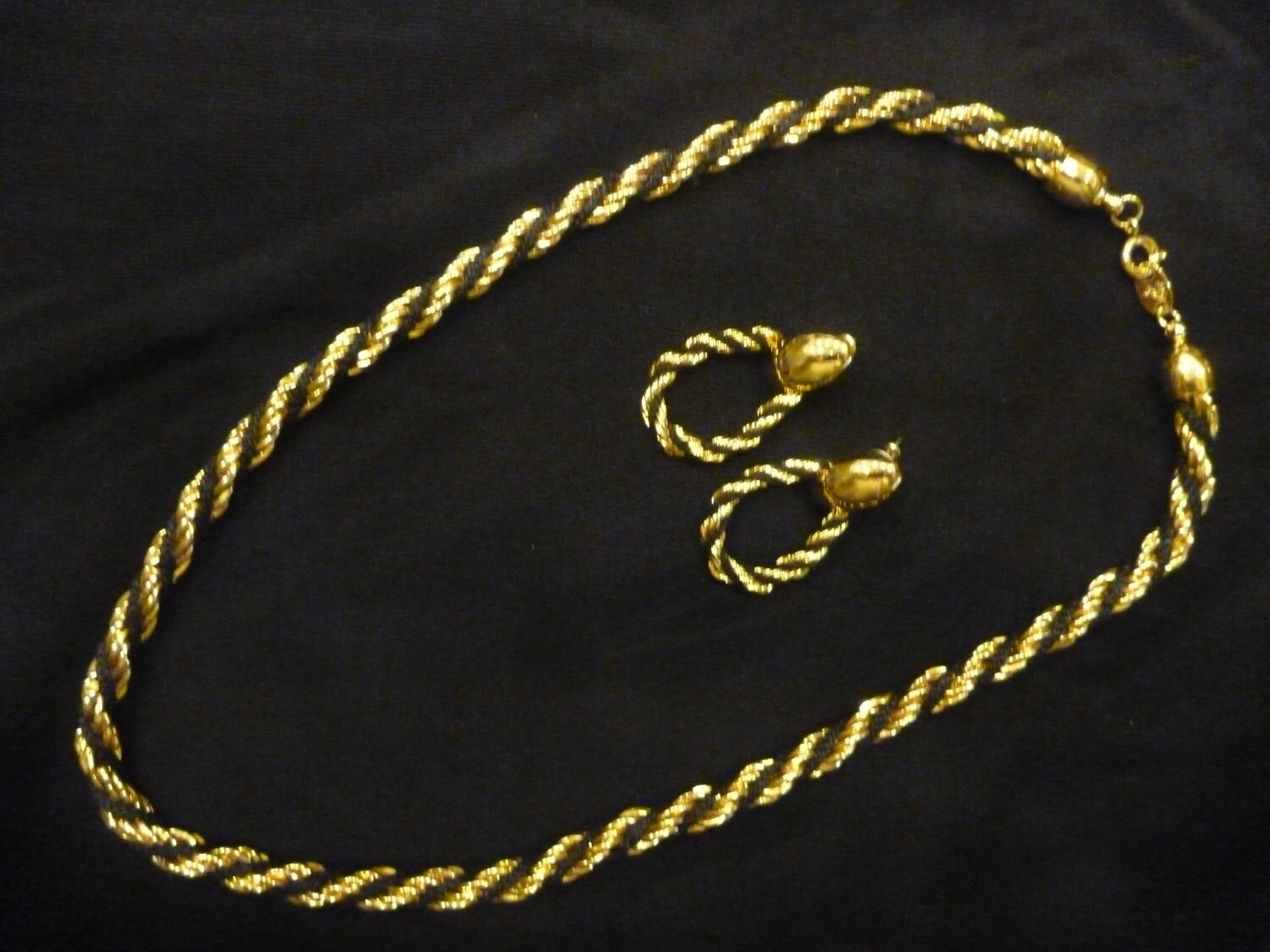Vintage TRIFARI Gold and Black Rope Chain Necklace and Etsy