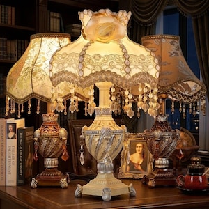 Vintage Victorian Table Lamp Beaded Fringe Floral Lace Shade 3D Rose Crystal Drop Base Romantic Bedroom Nightstand Desk Light Retro Decor